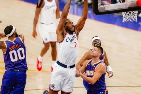 关于哈登连续十五场比赛得分超过大胜，湖人挑战极限！的信息