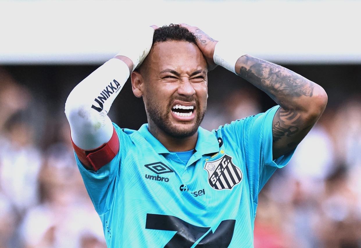 内马尔回归赛场,精彩发挥首场状态亮眼,加拿大队观众沸腾!的简单介绍 内马尔回归赛场,精彩发挥首场状态亮眼,加拿大队观众沸腾!的简单介绍